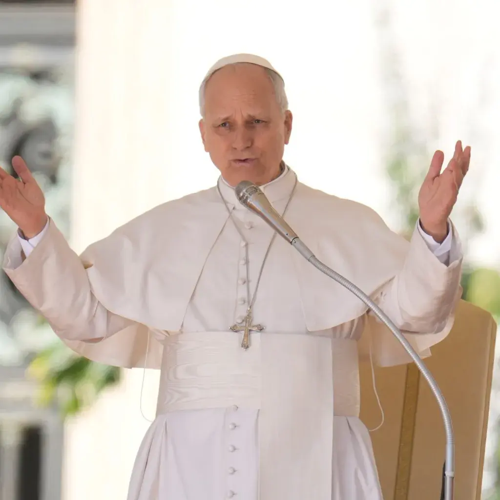 Pope Leo XIV Says He Has ‘No Fear’ of Trump, Stands Firm on Peace Call