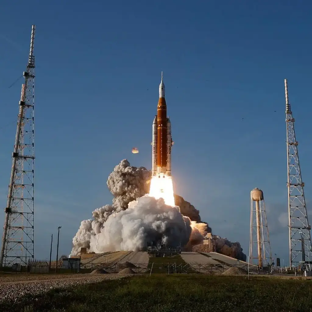 Historic Return to the Moon: NASA Launches First Crewed Lunar Mission in Over 50 Years