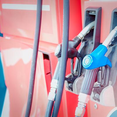 UAE Set to Announce April Fuel Prices as Global Oil Surge Pushes Rates Higher Worldwide