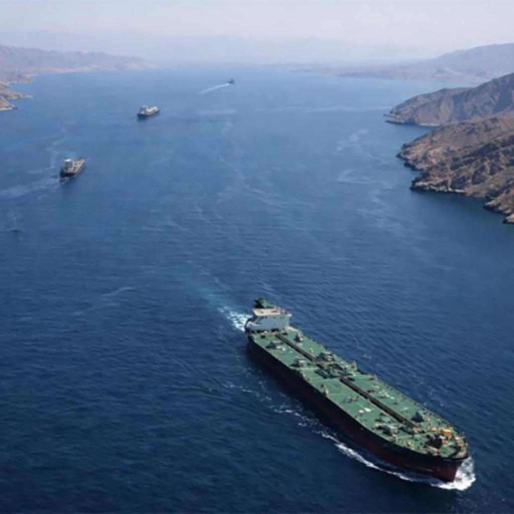 Trump’s Hormuz Gamble: Escalating Threats Raise Concerns Over U.S. War Strategy