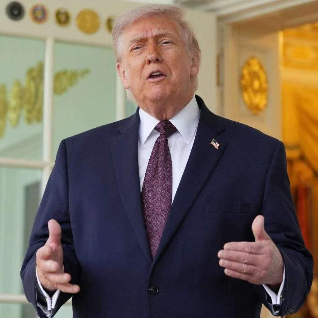 Trump Claims Iran Ready to Hand Over Enriched Uranium as Peace Talks Advance